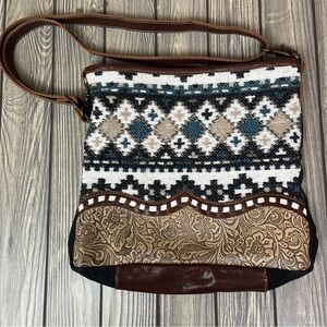 Myra Kingly Shoulder Bag Purse Crossbody